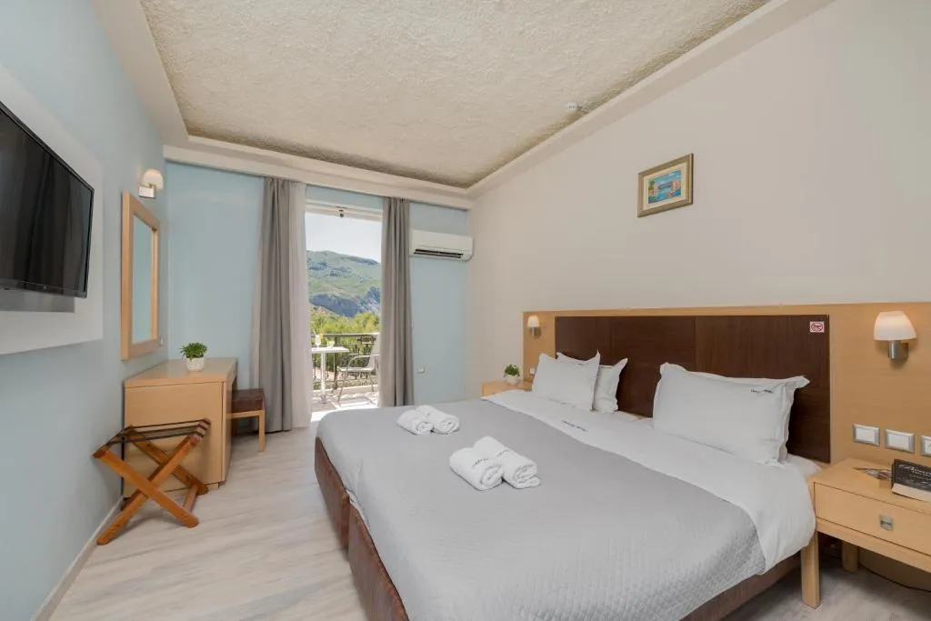 General view, Crystal Beach, Zante