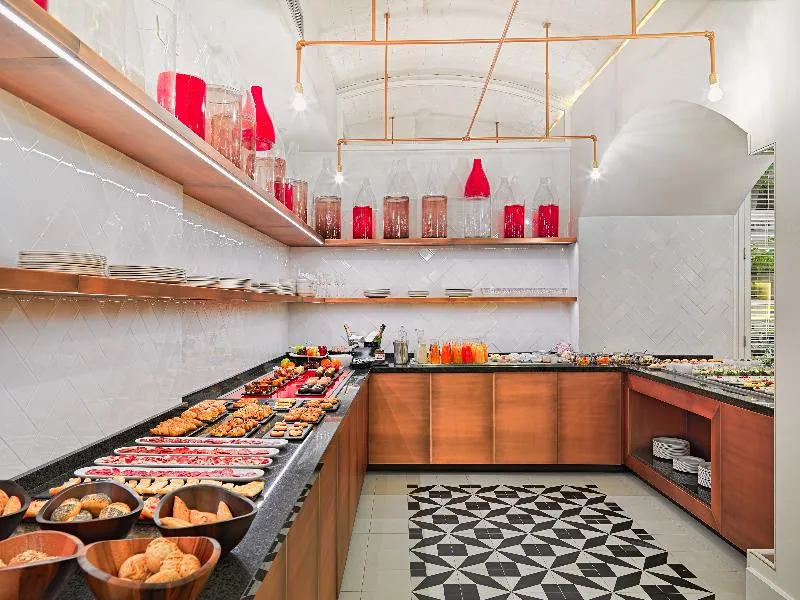 Restaurant, H10 Cubik, Barcelona