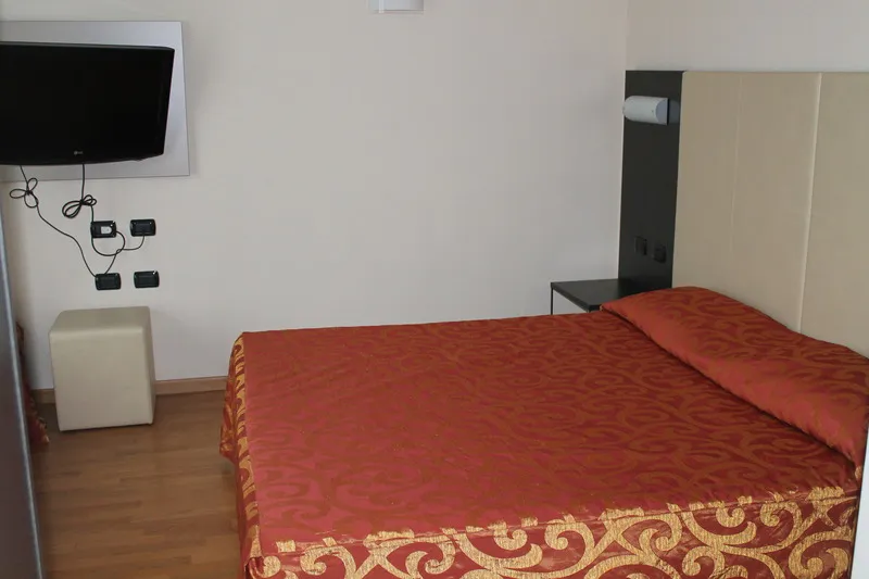DOUBLE SINGLE USE STANDARD Room, Raya Hotel Motel, Milan
