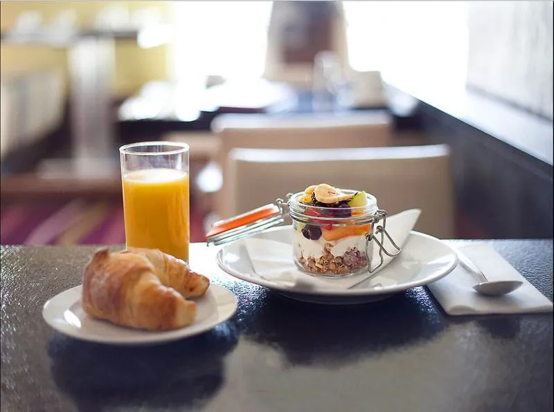 Restaurant, Louis Fitzgerald Hotel, Dublin