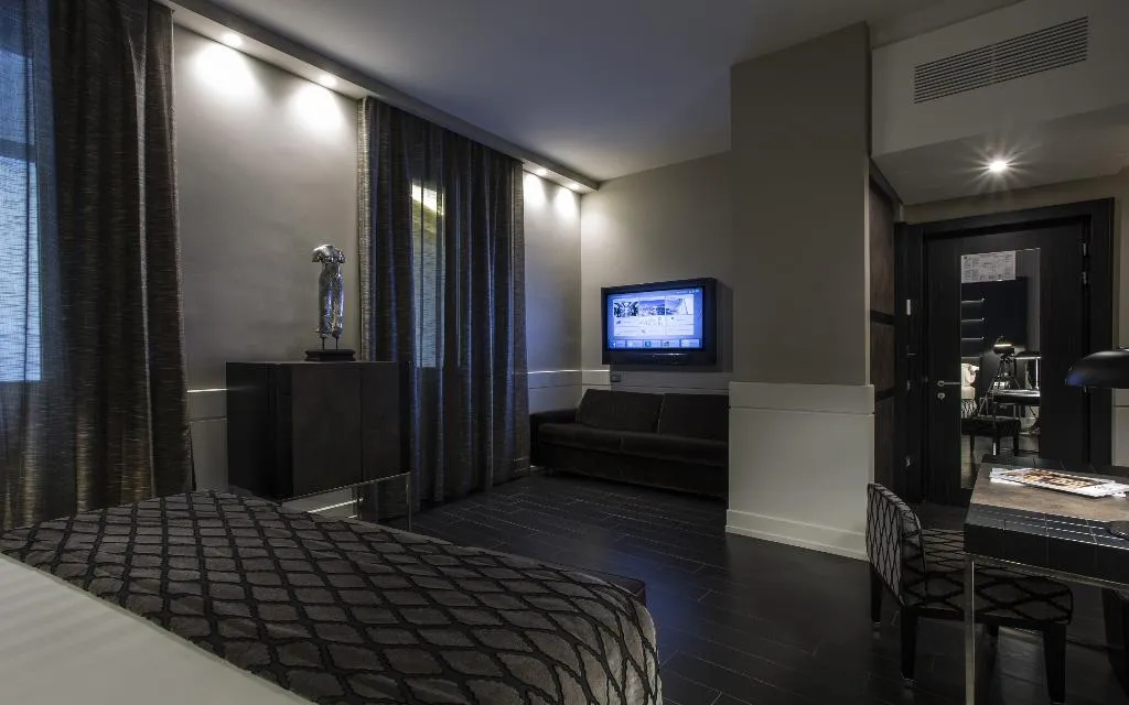 TRIPLE SUPERIOR Room, The Style, Rome