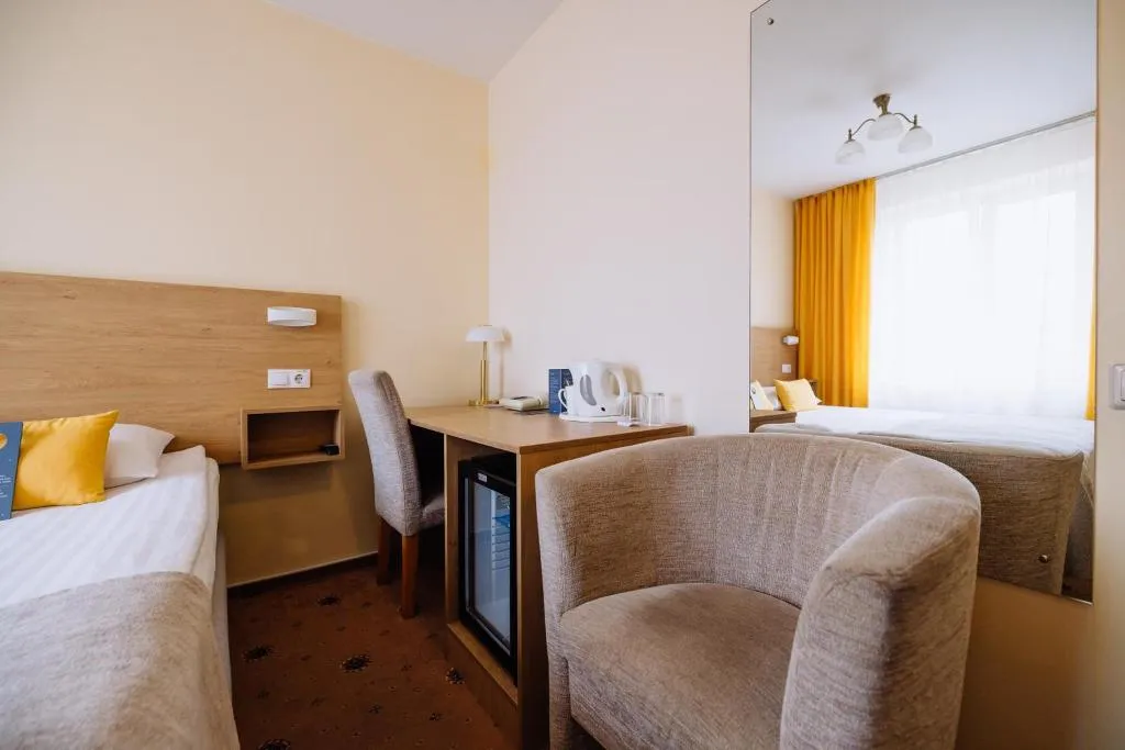 DOUBLE ECONOMY Room, Hestia Hotel Radi un Draugi, Riga