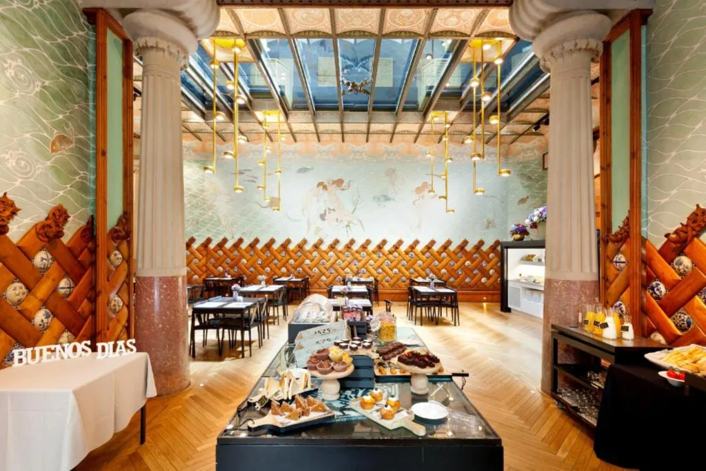 Restaurant, España Ocean Drive Newly Renovated, Barcelona