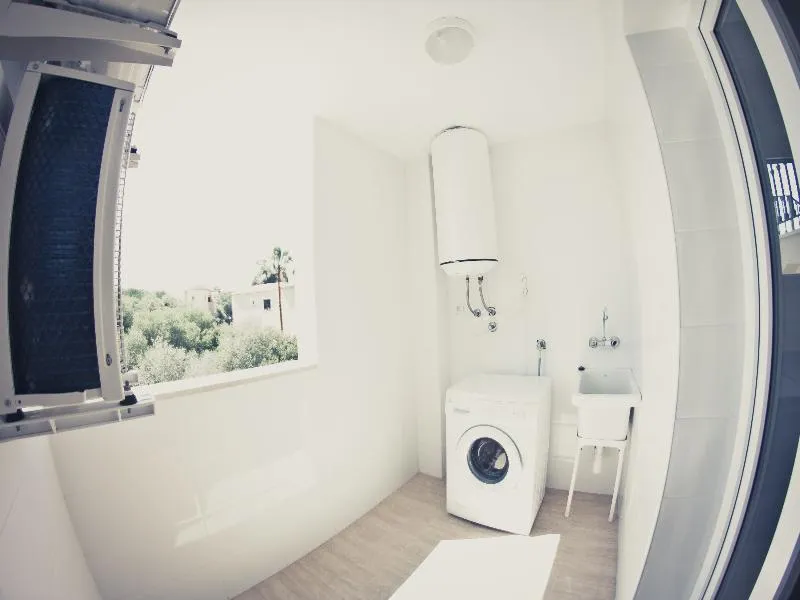 APARTMENT CAPACITY 8 THREE BEDROOMS Room, Playa Ferrera, Majorca