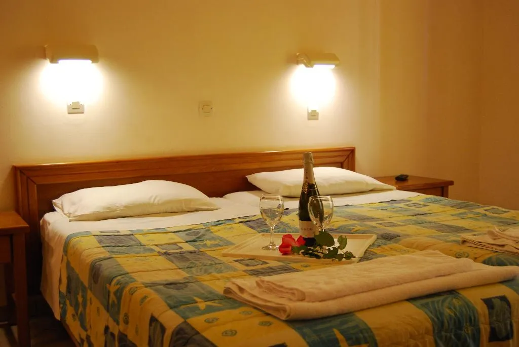 STUDIO SEA VIEW Room, Canal D'amour Apartments, Corfu