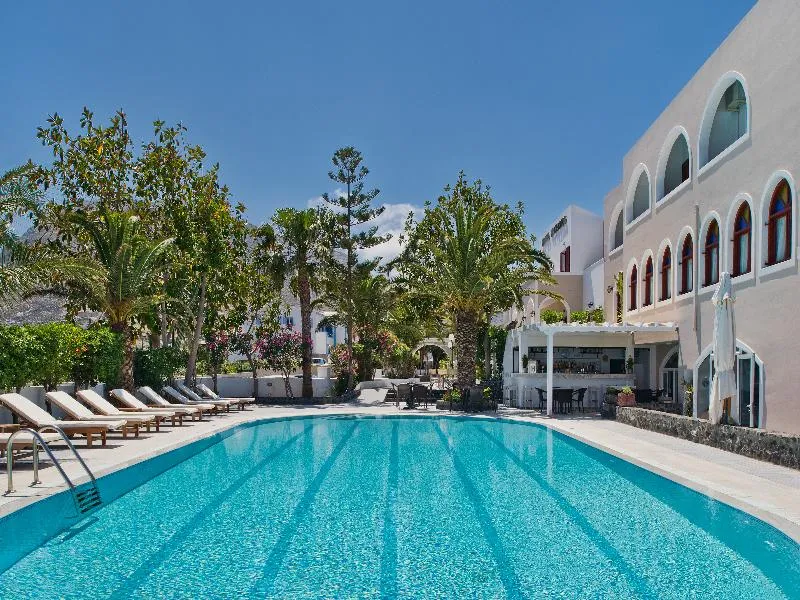 Pool, Makarios, Santorini