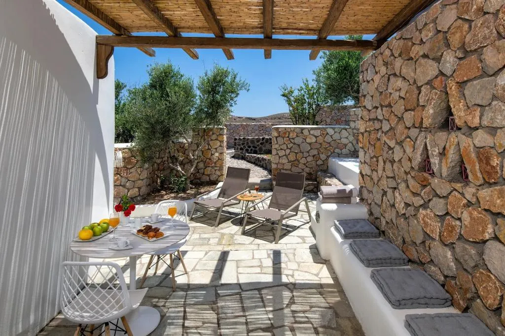 DOUBLE WITH JACUZZI Room, Anema Boutique Hotel &Villas Santorini, Santorini