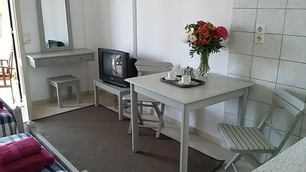 Room, Pierhouse Hotel In Gouvia, Corfu