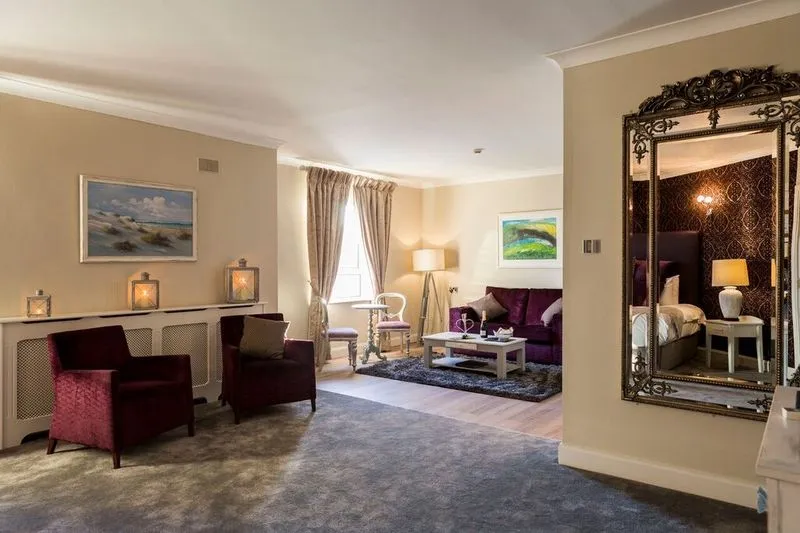 Lobby, Celtic Ross, Cork