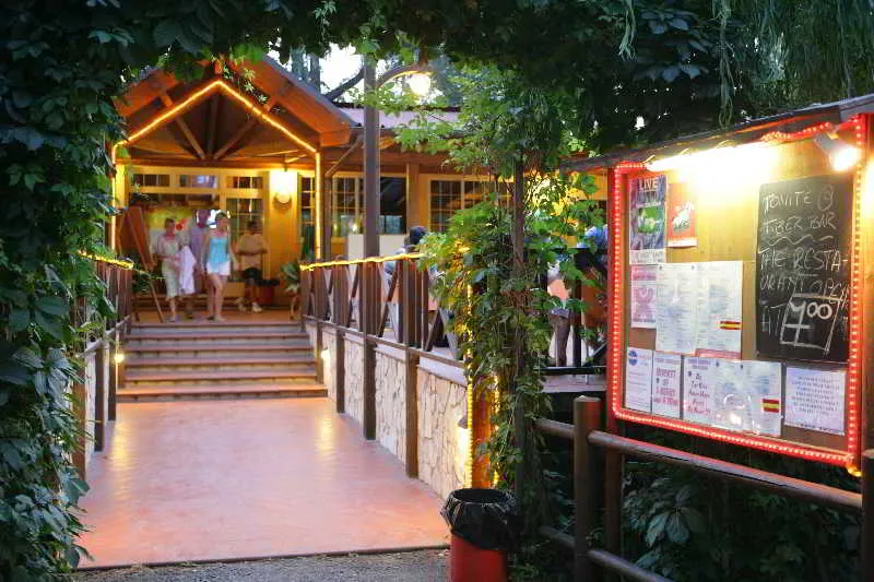 Bar, Camping Tiber, Rome