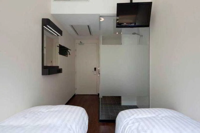 Room, easyHotel Amsterdam City Centre South, Amsterdam