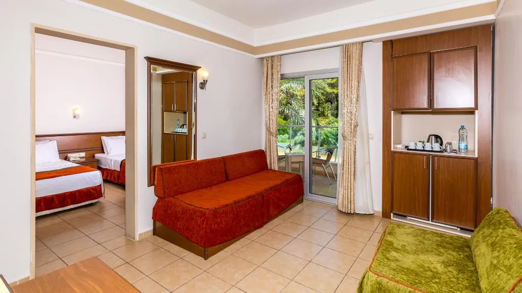 SUITE PROMO Room, Julian Forest Suites, Dalaman