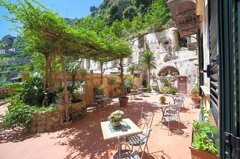 General view, L'Argine Fiorito, Naples