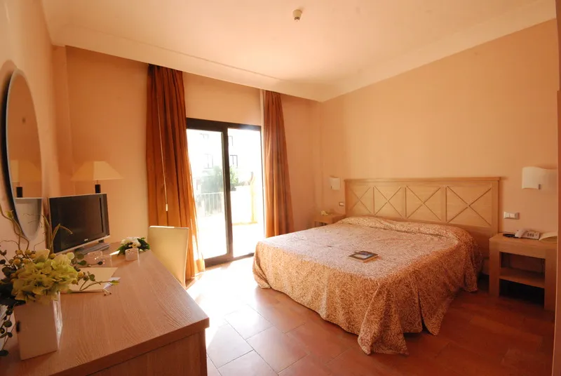 Double or Twin CLASSIC Room, Mahara Hotel, Palermo