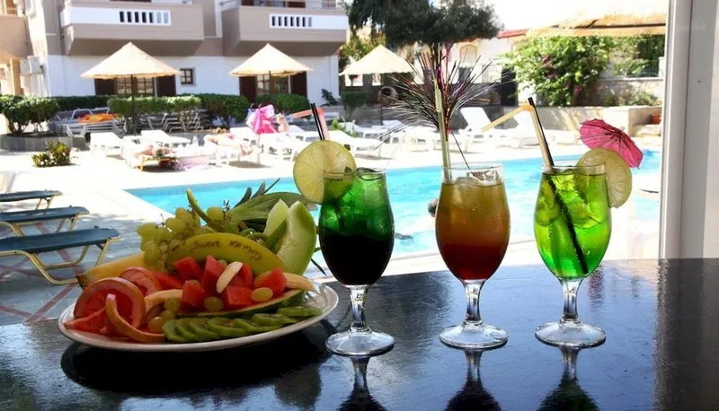 Bar, Elpida Apartments, Crete