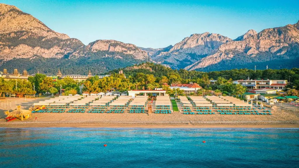 Beach, Crystal Prestige Pearl Collection, Antalya