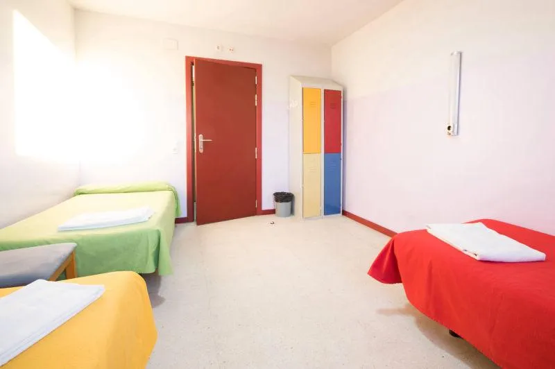 TWIN STANDARD Room, Hostal Welcome, Madrid