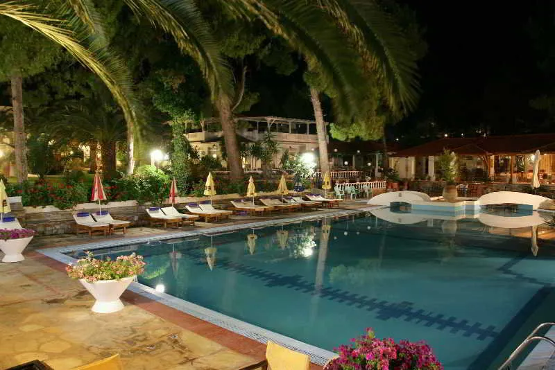 Pool, Porfi Beach, Halkidiki