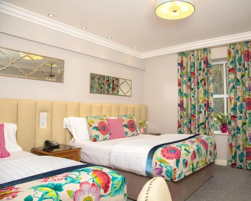 Room, Cork's Vienna Woods Hotel and Villas, Cork