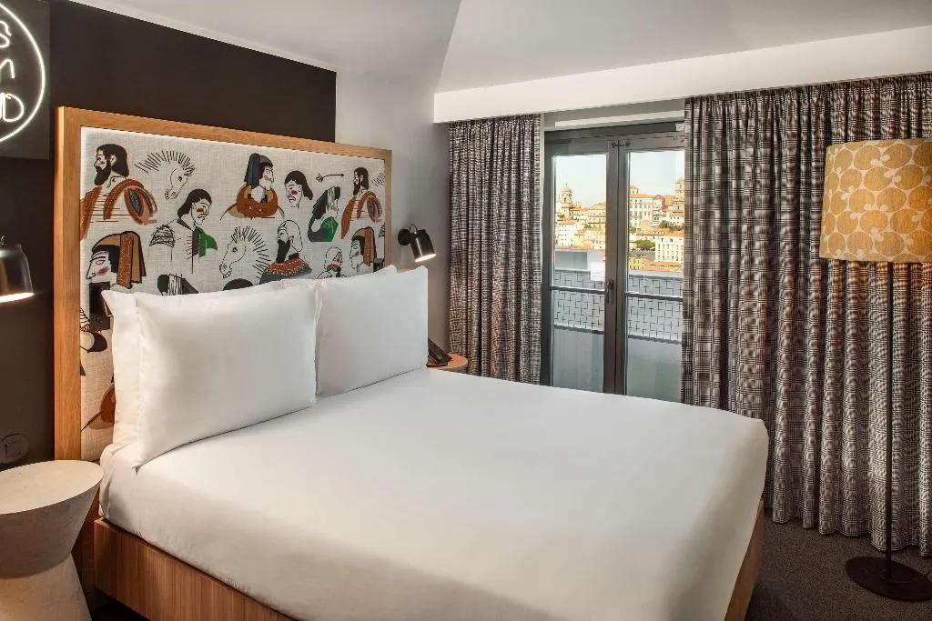 Room, Se Catedral Hotel Porto, Tapestry Collection by Hi, Porto