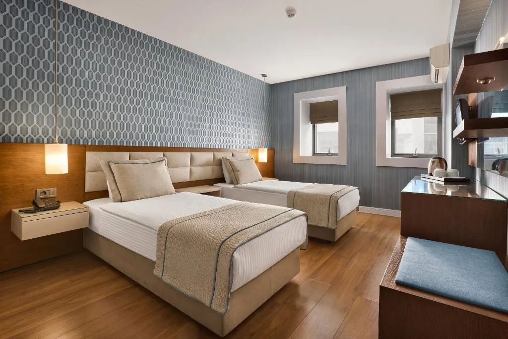 TWIN TWO BEDS Room, The New Zeybek Hotel, Izmir