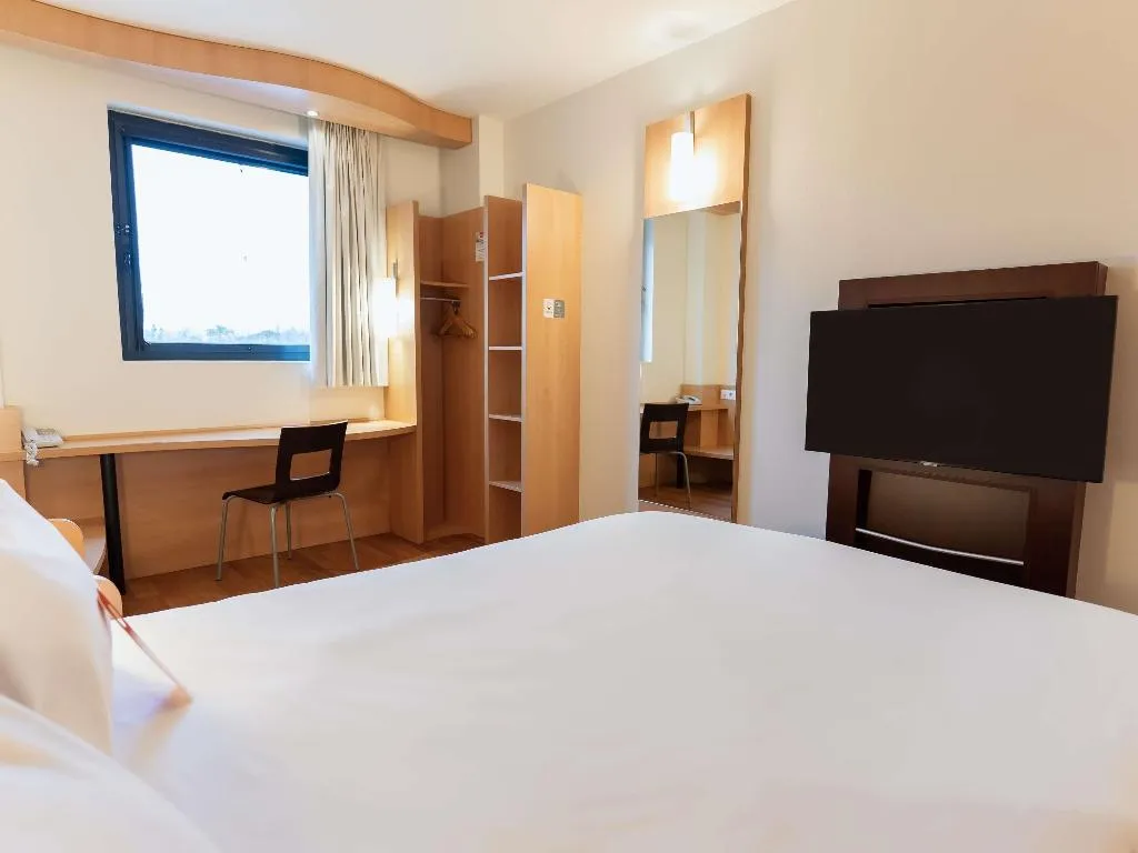 DOUBLE STANDARD Room, Ibis Barcelona Ripollet, Barcelona