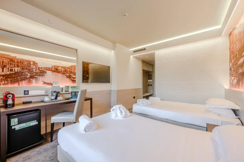 Room, Hotiday Venezia Marco Polo, Venice