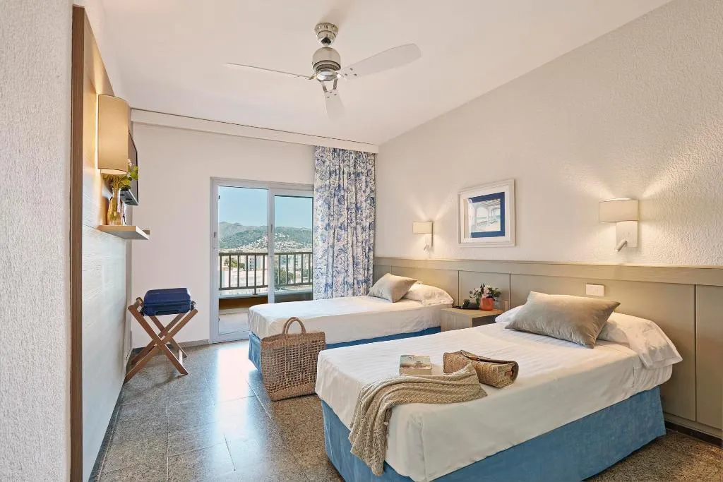 Double or Twin CAPACITY 1 Room, Prestige Goya Park, Costa Brava