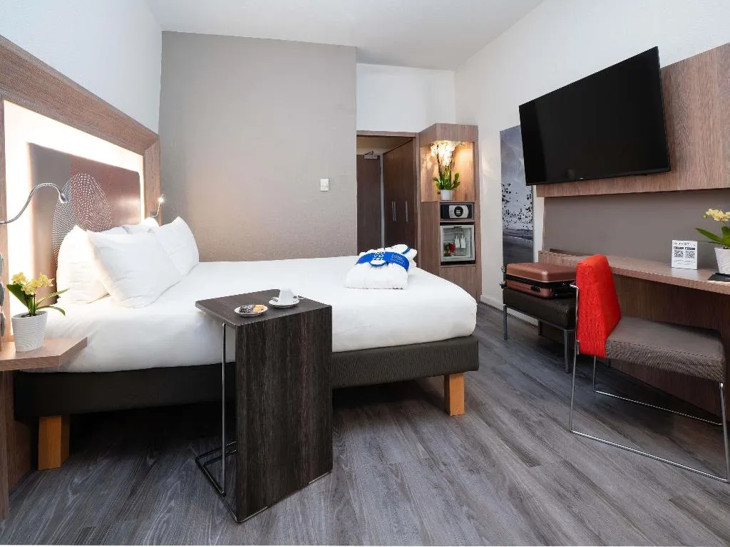 DOUBLE EXECUTIVE Room, Novotel Milano Linate Airport, Milan