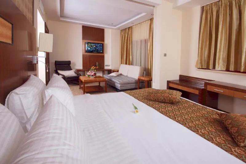 Double or Twin DELUXE Room, Sun And Sands Downtown, Dubai
