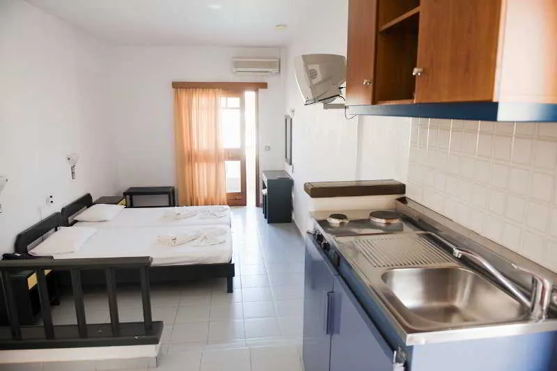 Room, Relax, Crete