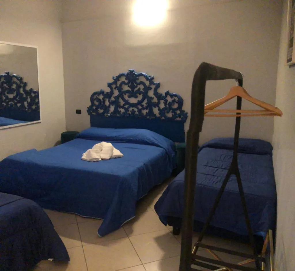QUADRUPLE STANDARD Room, Hotel Serena, Naples