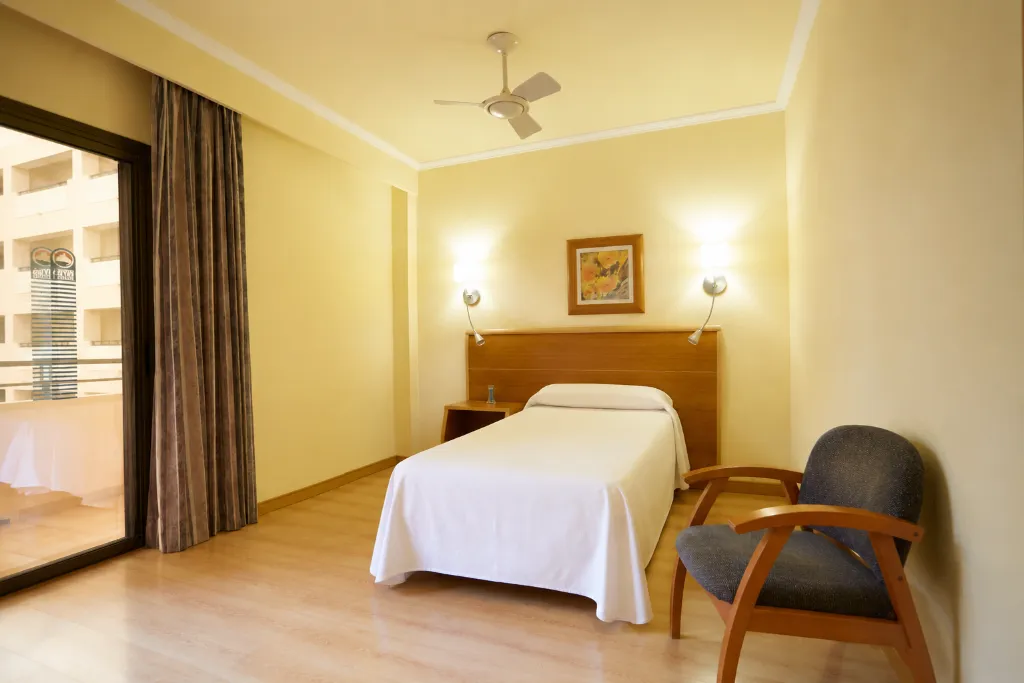 SINGLE STANDARD Room, Invisa Hotel La Cala, Ibiza
