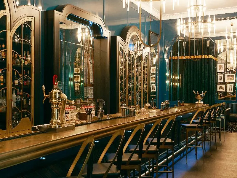 Bar, Alfonso XIII, Seville