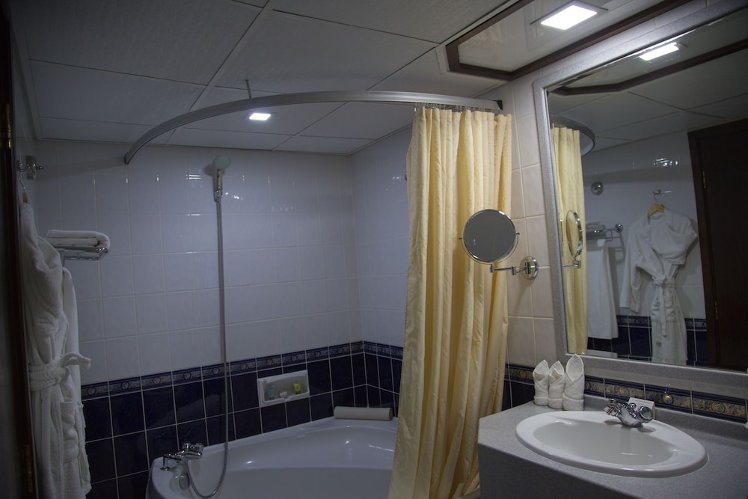 Aavri Hotel Deira, Dubai