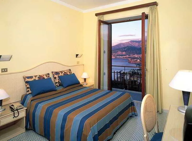 Room, Grand Hotel Aminta, Naples