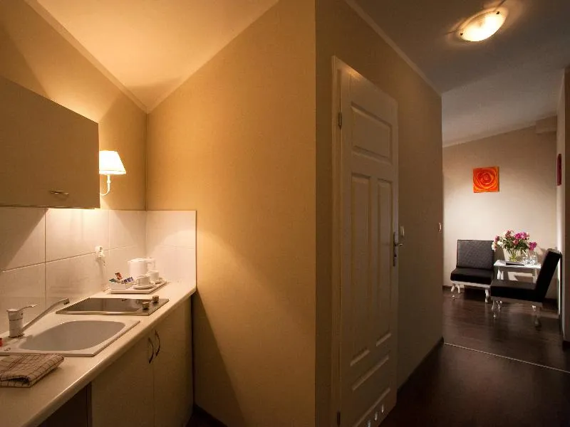 TRIPLE STANDARD Room, Leone Aparthotel, Krakow
