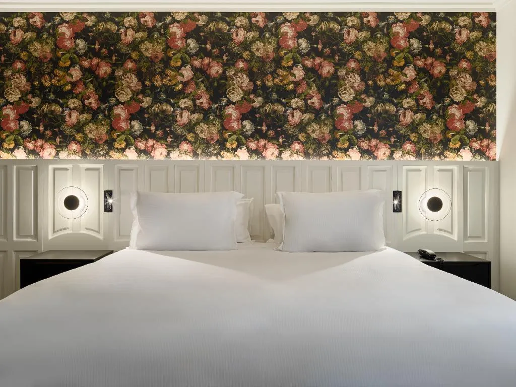 DOUBLE SINGLE USE DELUXE SUPERIOR Room, H10 Casanova, Barcelona