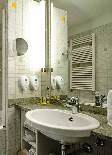 SINGLE STANDARD Room, Centrovital, Berlin