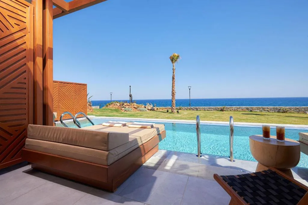 Room, Enorme Santanna Island, Crete