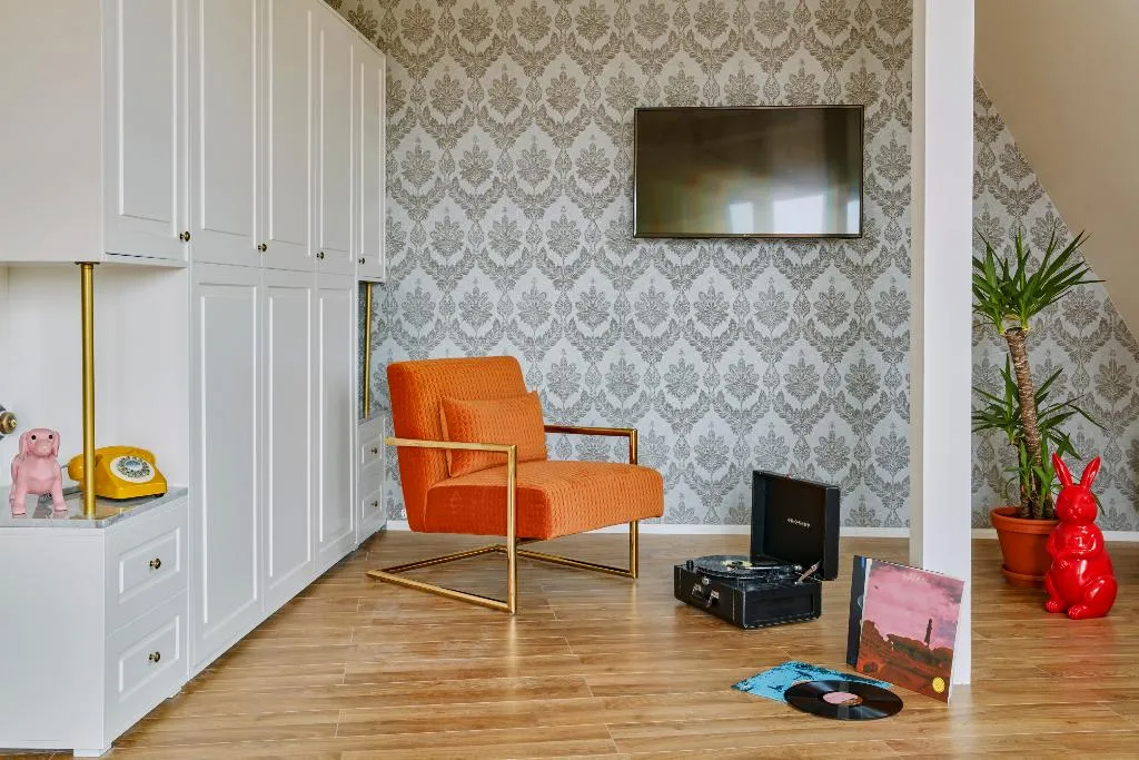 SUITE STANDARD Room, Max Brown Hotel Ku’damm, part of Sircle Collection, Berlin