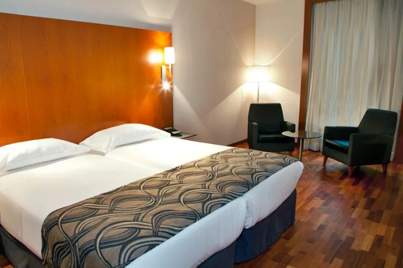 Room, Eurostars Lisboa Parque Hotel, Lisbon