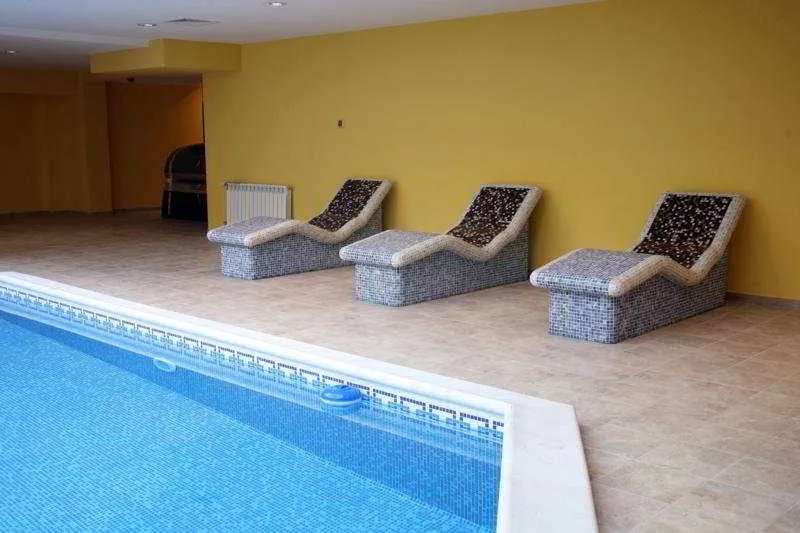 Pool, Palma, Varna