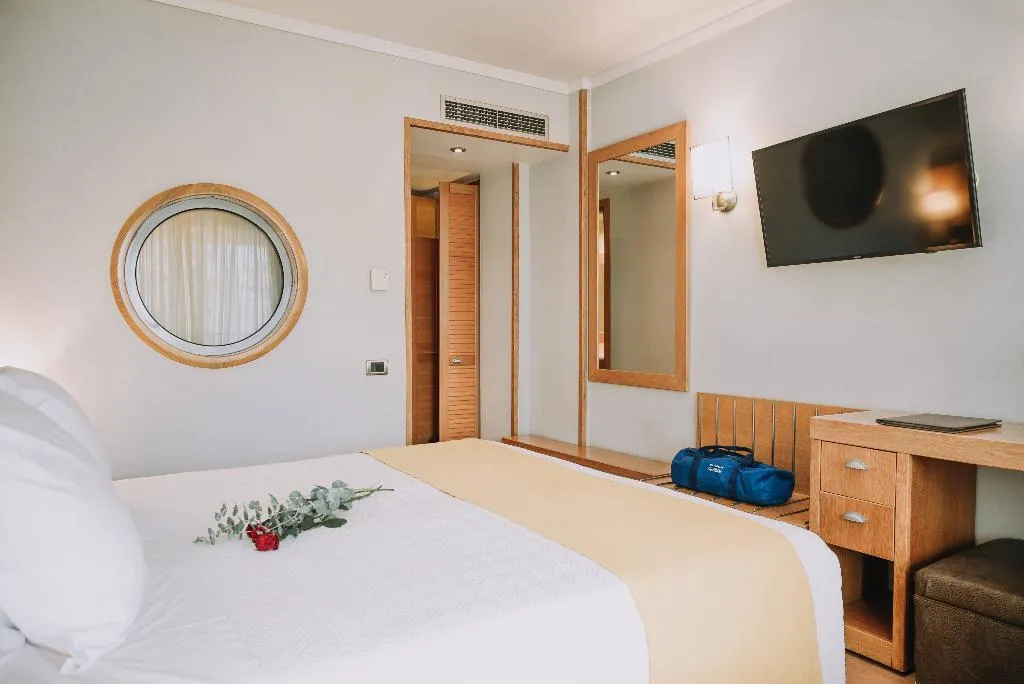 Double or Twin CAPACITY 3 Room, The Athenian Callirhoe, Athens