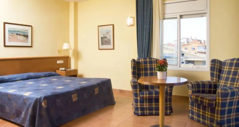 Room, Nieves Mar, Costa Brava