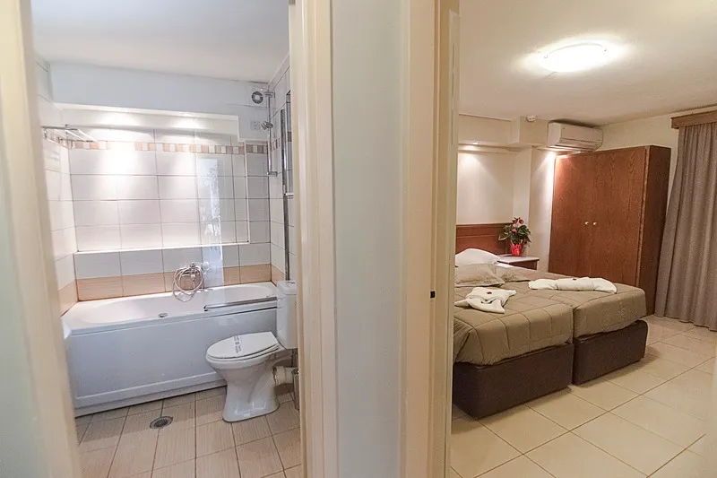 SUITE STANDARD Room, Fedriades Delphi, Athens