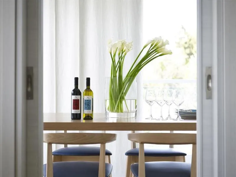 Room, Scale Suites, Athens