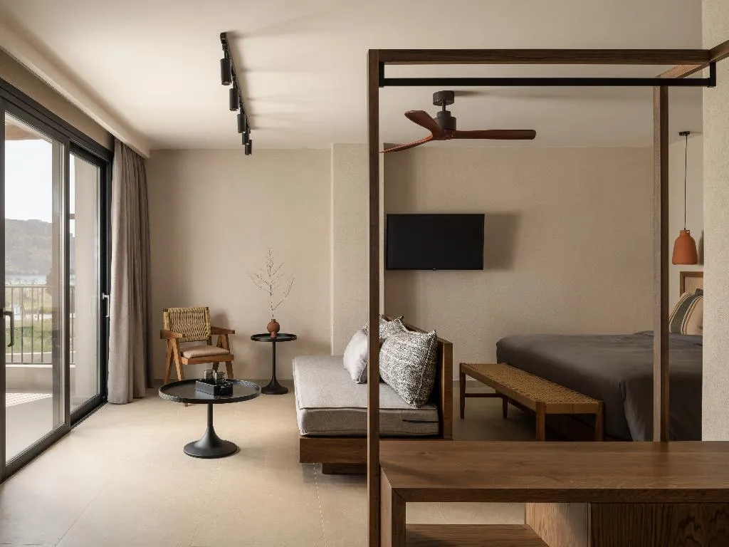 Room, Kymani Boutique Hotel & Suites, Crete
