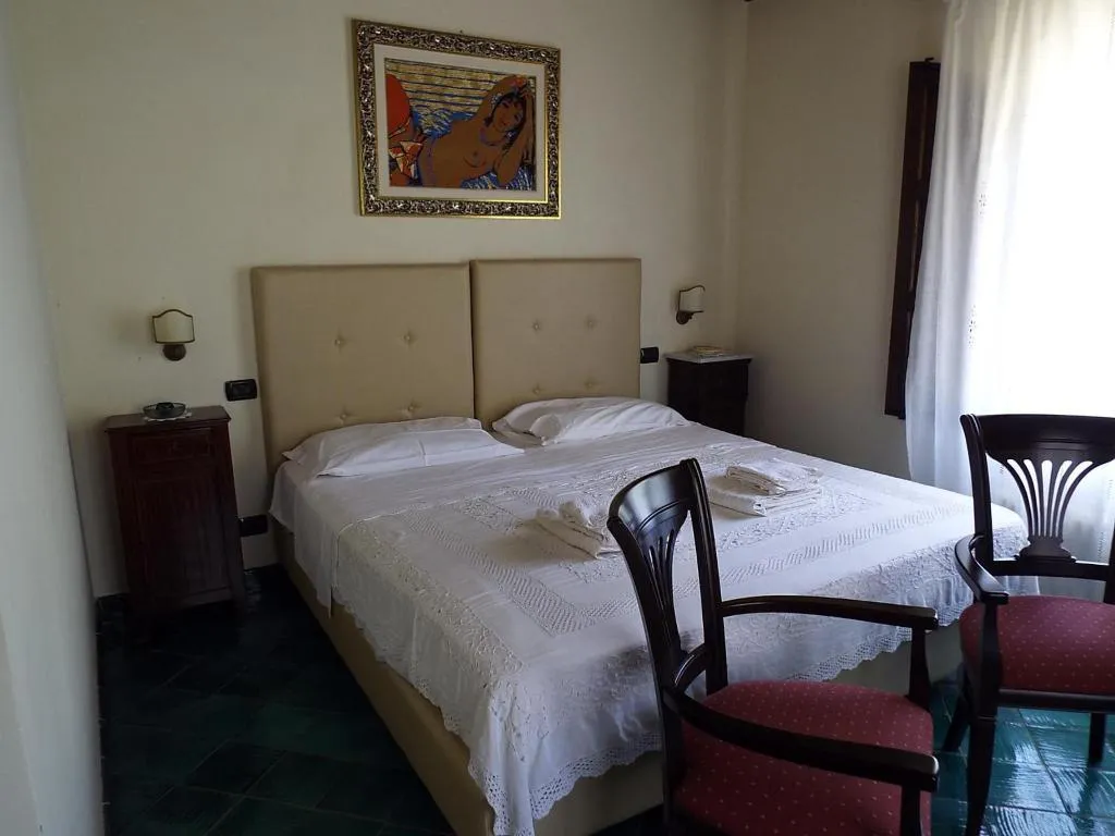 DOUBLE STANDARD Room, Agriturismo Cefalù - Guest House, Palermo