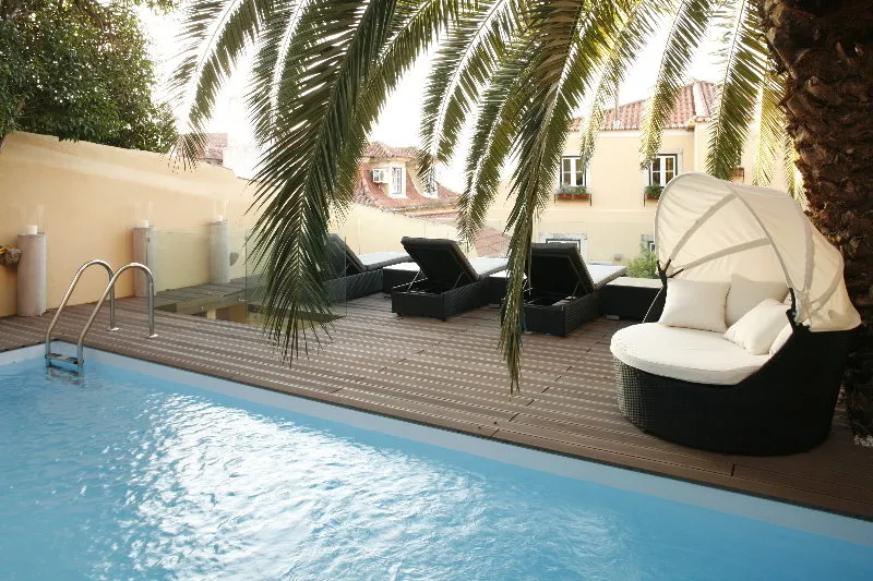Pool, Palacio Ramalhete, Lisbon